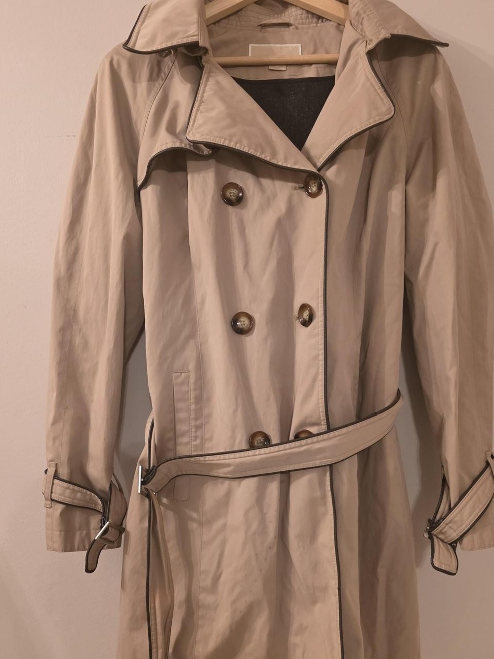 Michael Kors Light Beige Trench Coat with Contrast Piping